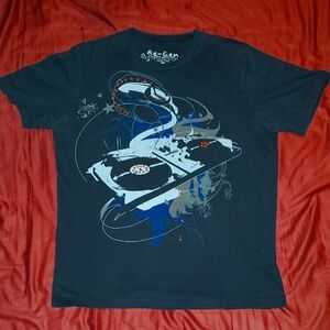 DJ Turntable Black Graphic Tee